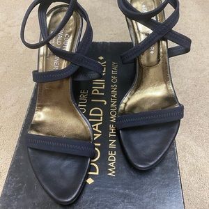 Donald J Pliner ladies shoes